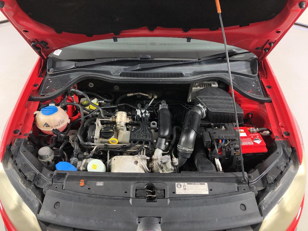 Photo '13' of Volkswagen Cross Polo