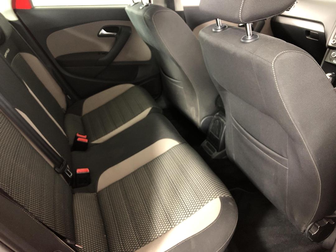 Photo '20' of Volkswagen Cross Polo