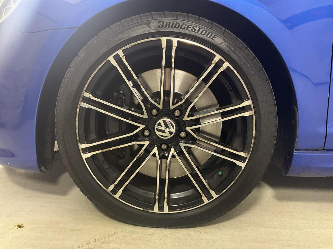 Photo '10' of Volkswagen Golf