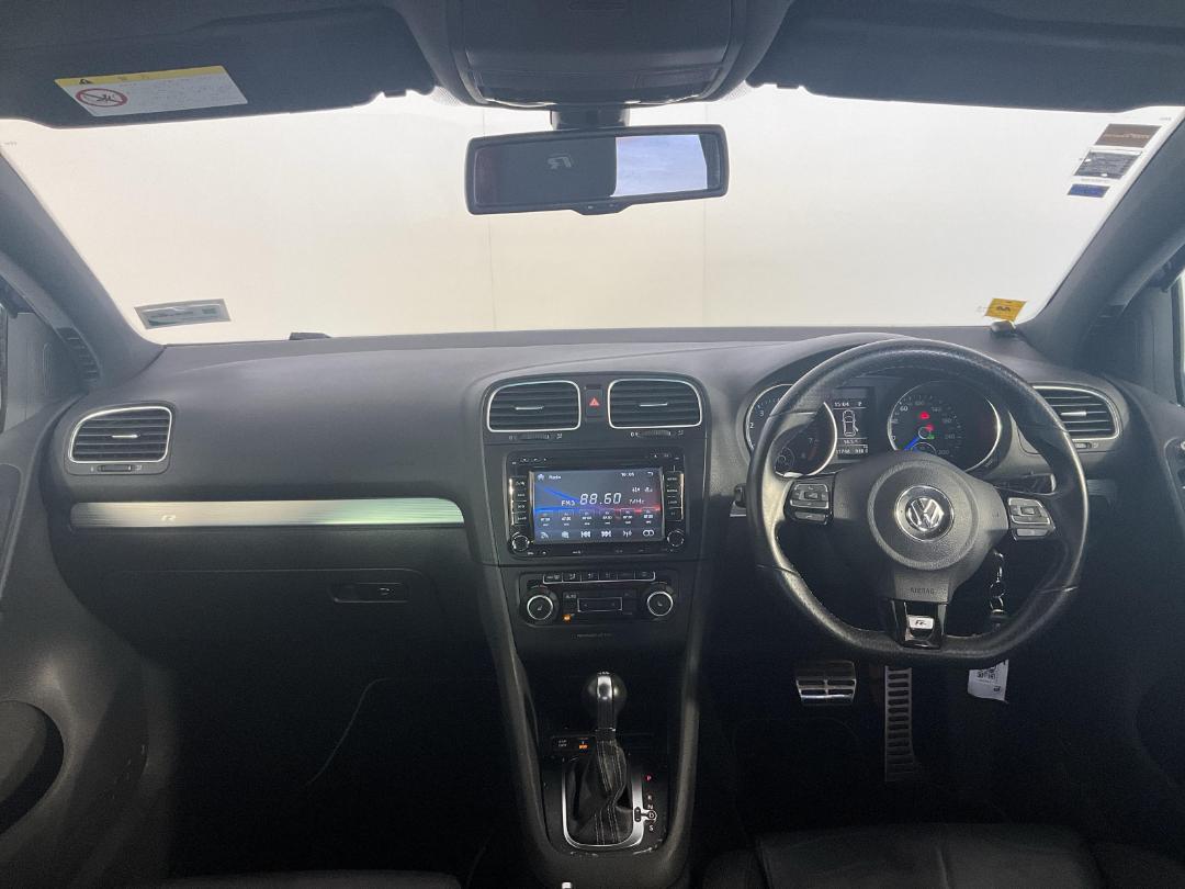 Photo '17' of Volkswagen Golf