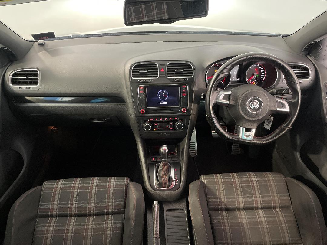 Photo '17' of Volkswagen Golf Photo '17' of Volkswagen Golf