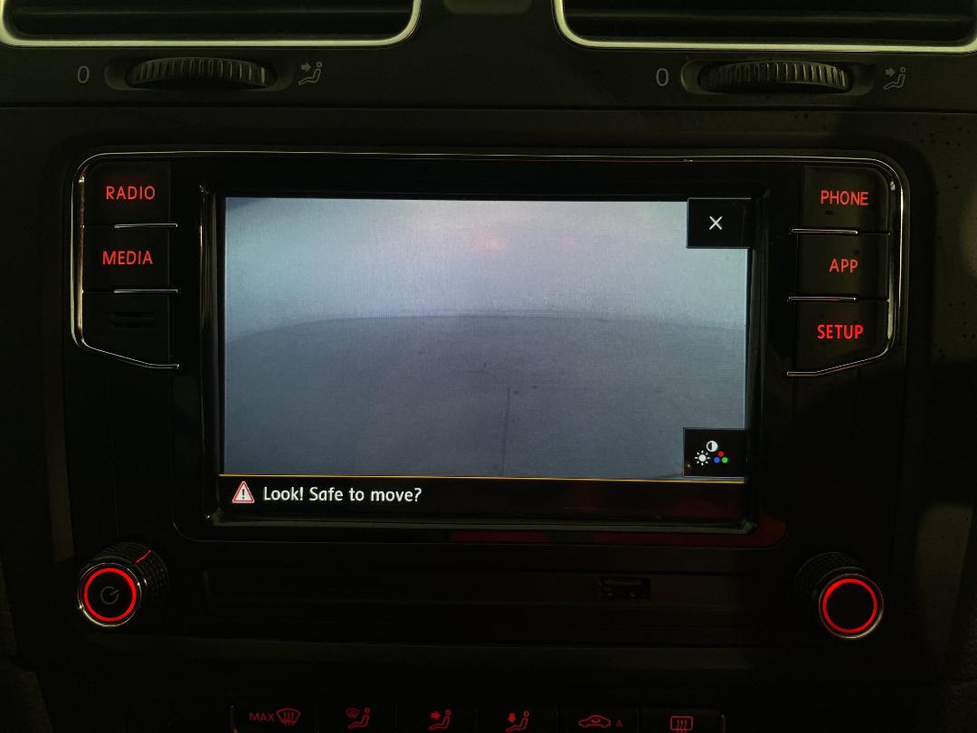 Photo '28' of Volkswagen Golf Photo '28' of Volkswagen Golf