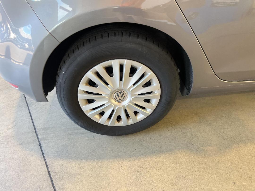 Photo '8' of Volkswagen Golf VI 77KW TSI