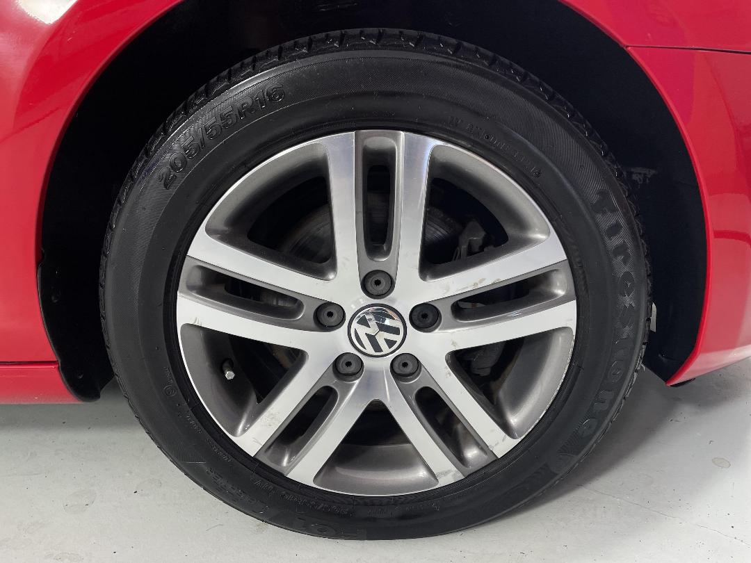 Photo '9' of Volkswagen Golf