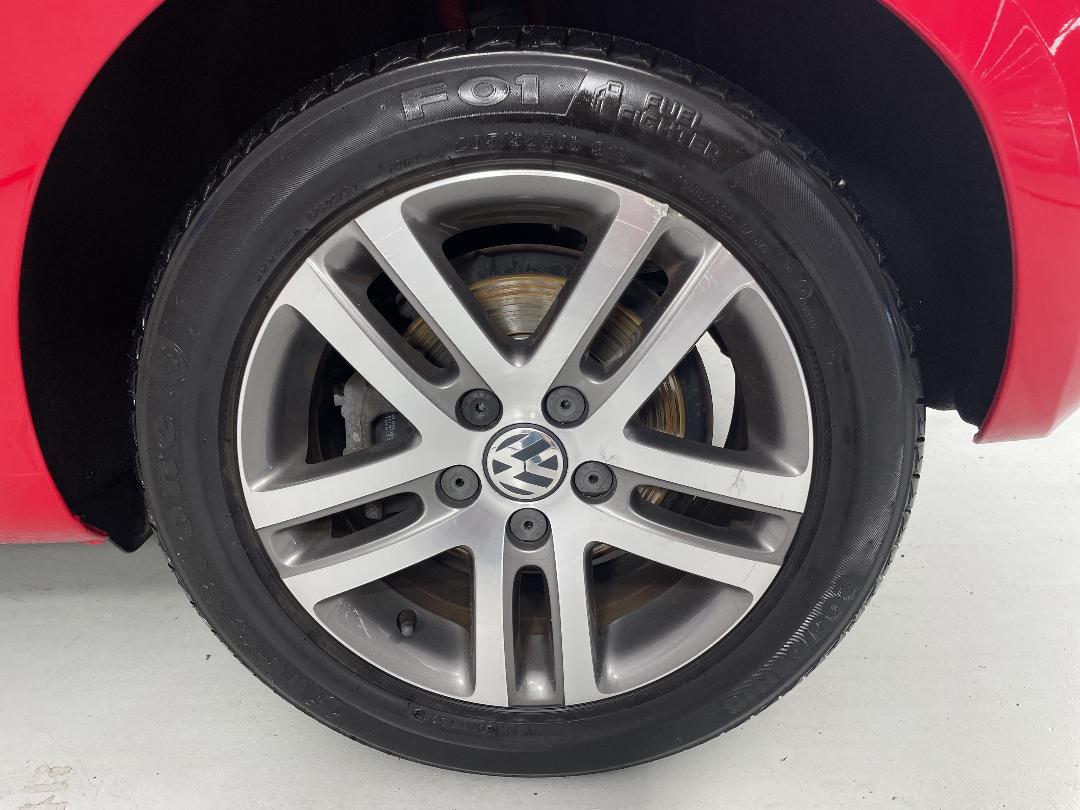 Photo '11' of Volkswagen Golf