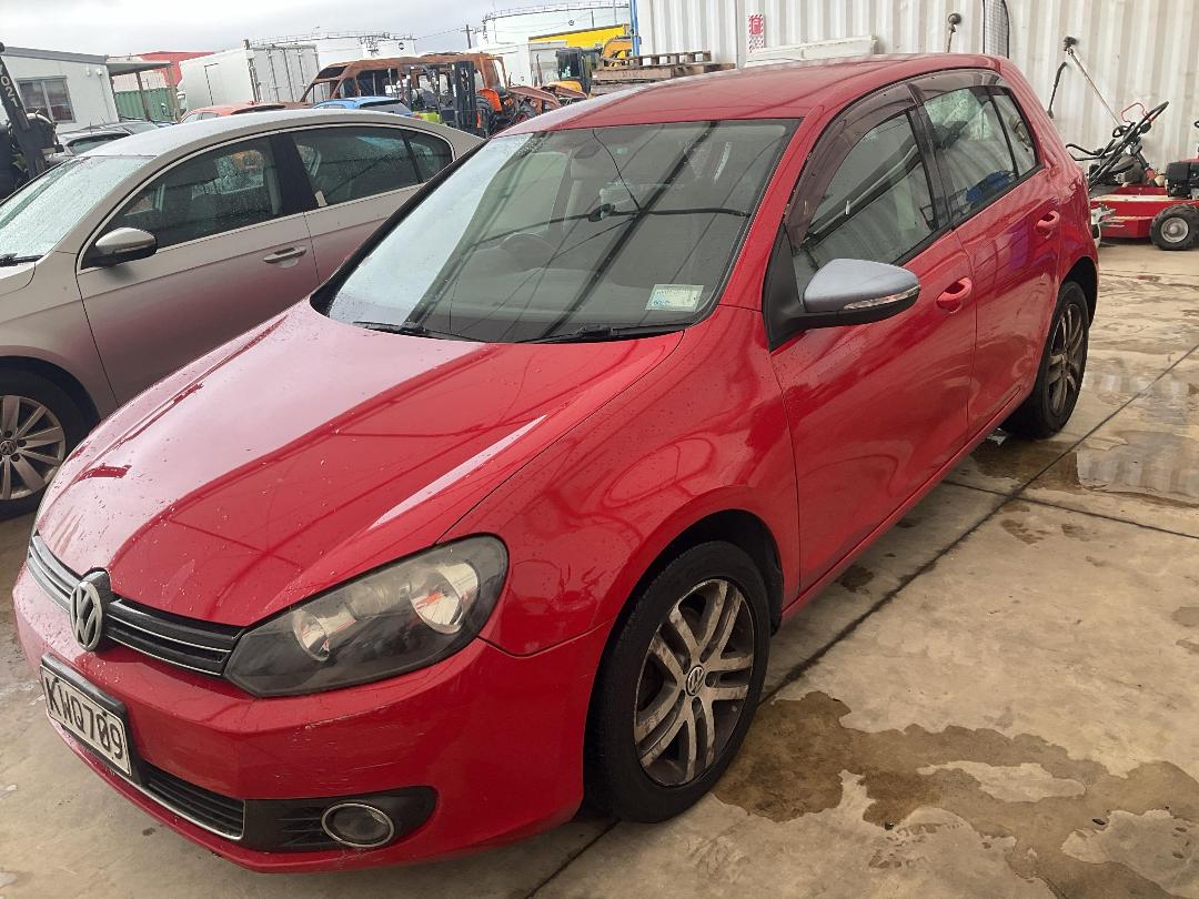 Photo '2' of Volkswagen Golf