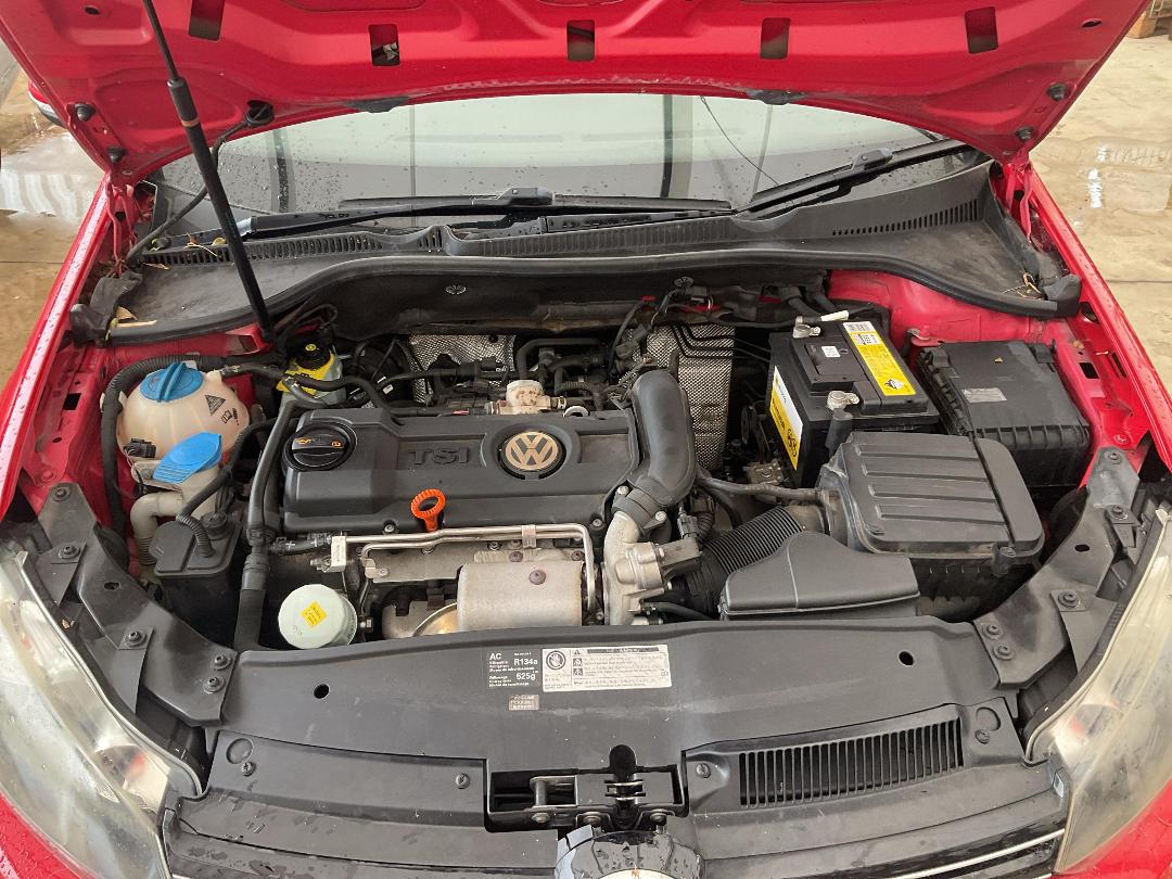 Photo '14' of Volkswagen Golf