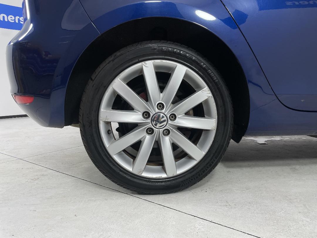 Photo '12' of Volkswagen Golf Photo '12' of Volkswagen Golf