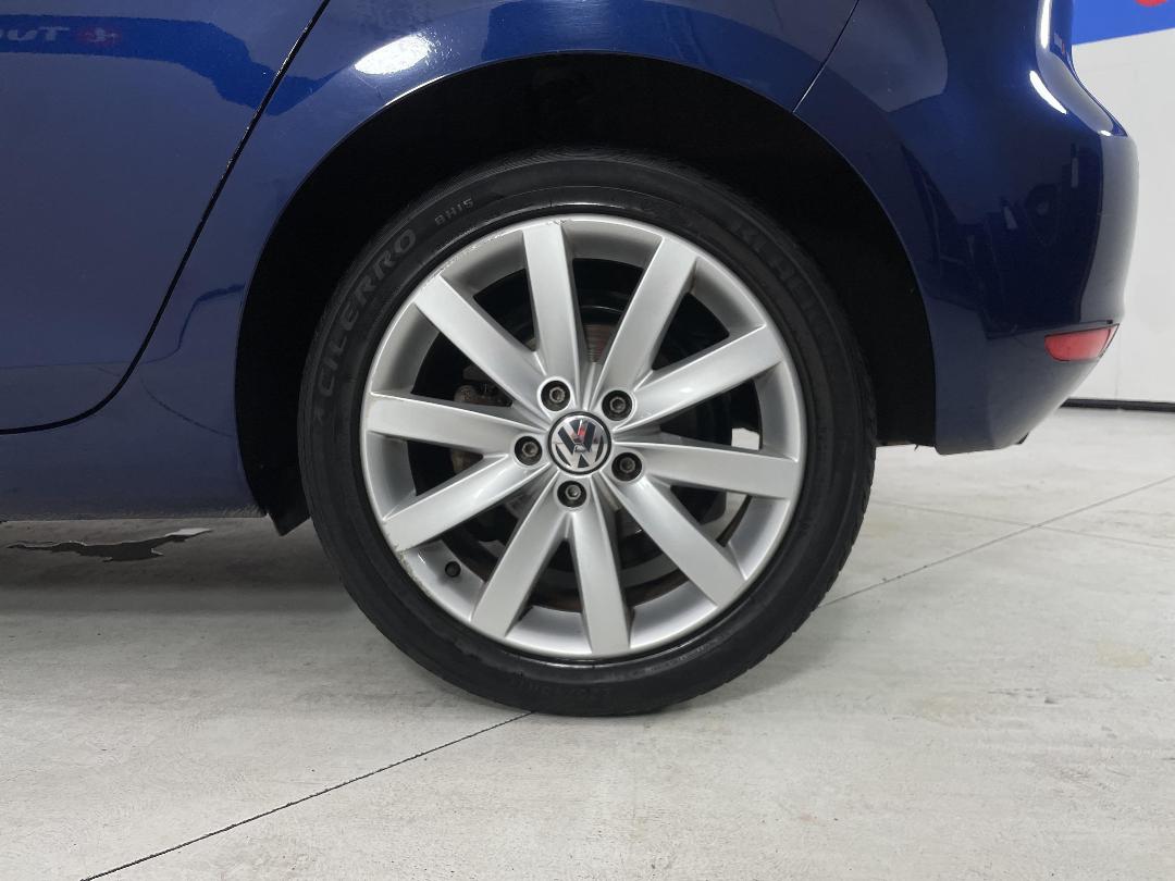 Photo '11' of Volkswagen Golf Photo '11' of Volkswagen Golf