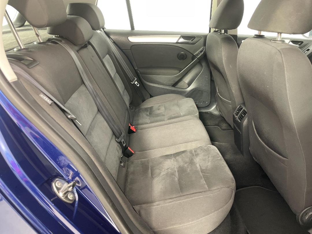 Photo '20' of Volkswagen Golf Photo '20' of Volkswagen Golf