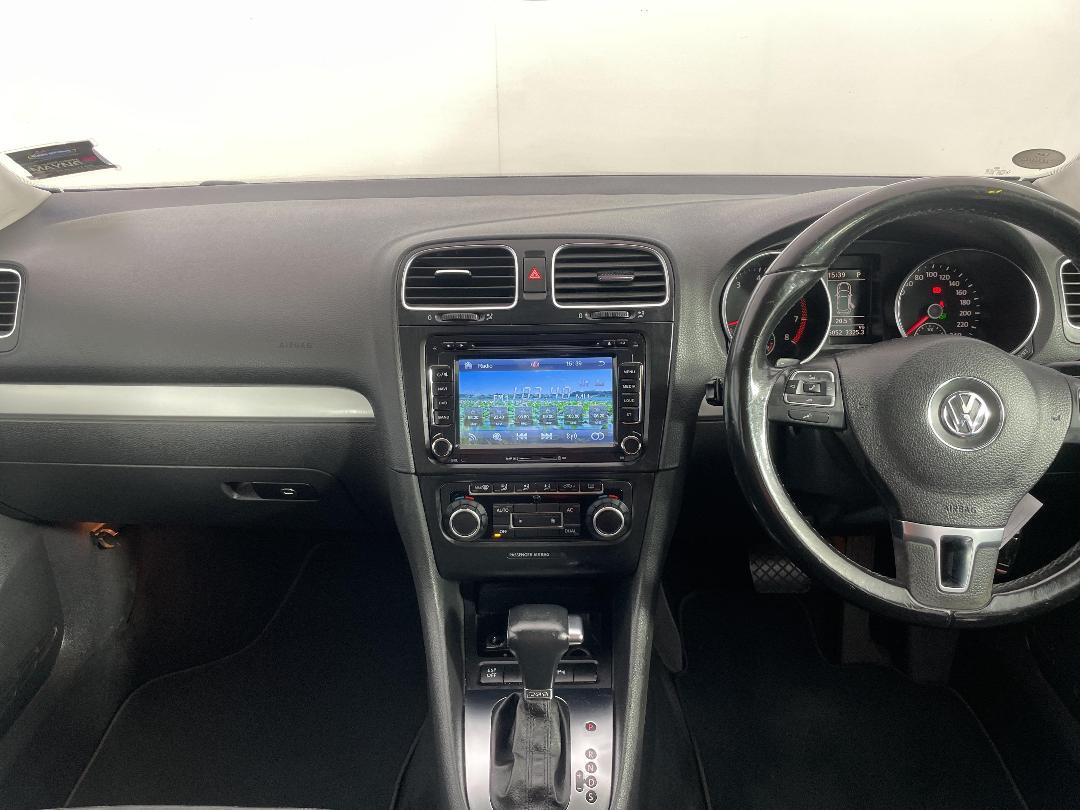 Photo '17' of Volkswagen Golf Photo '17' of Volkswagen Golf