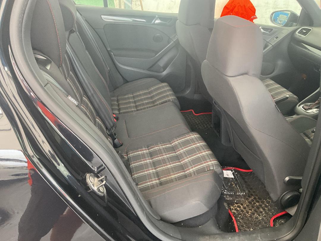 Photo '6' of Volkswagen Golf GTI