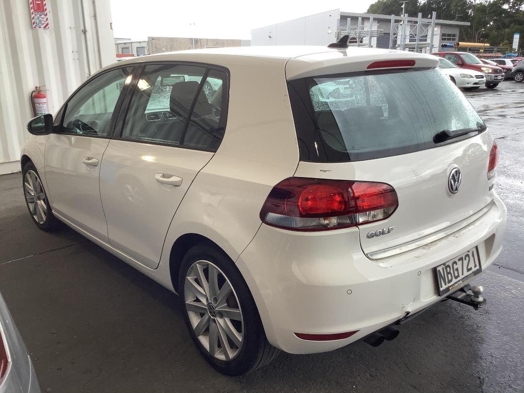 Photo '4' of Volkswagen Golf