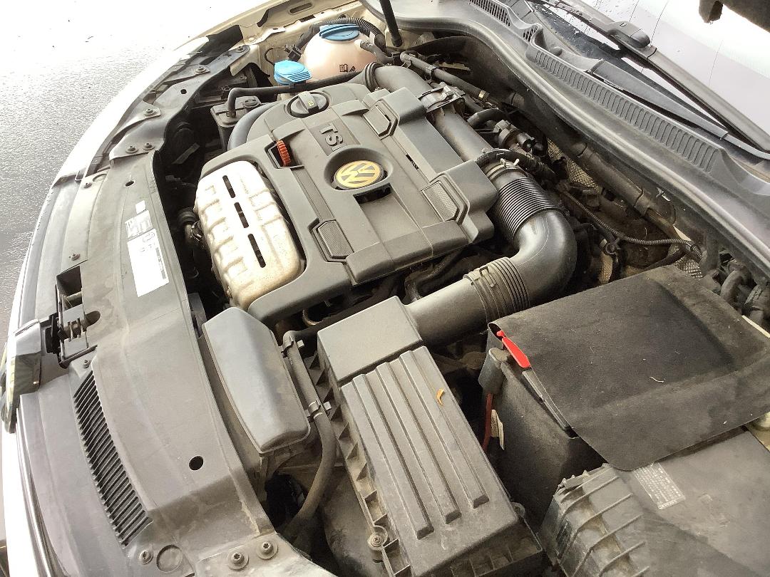 Photo '10' of Volkswagen Golf