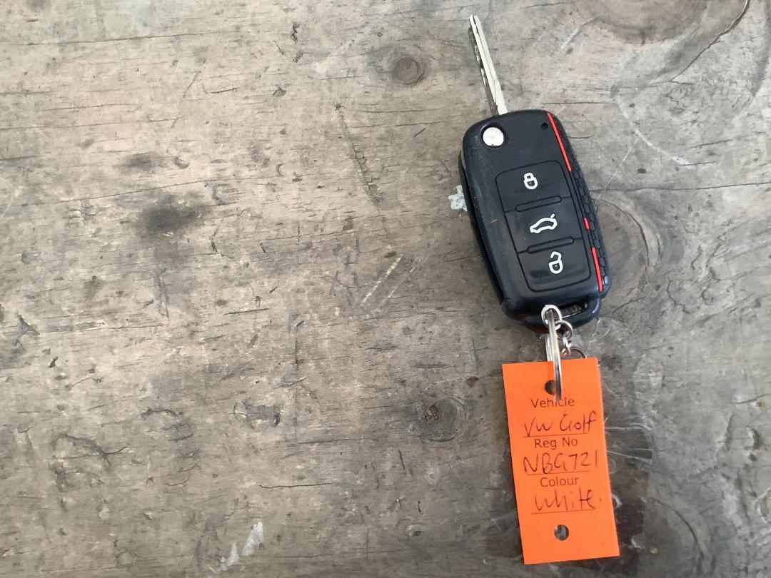 Photo '16' of Volkswagen Golf