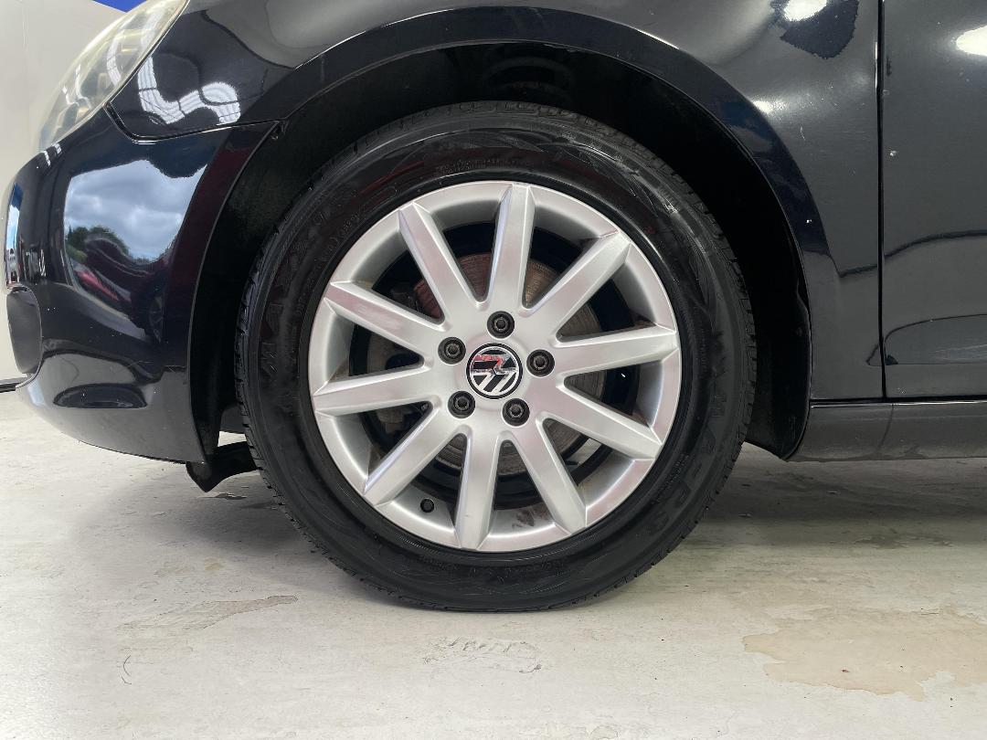 Photo '10' of Volkswagen Golf Photo '10' of Volkswagen Golf