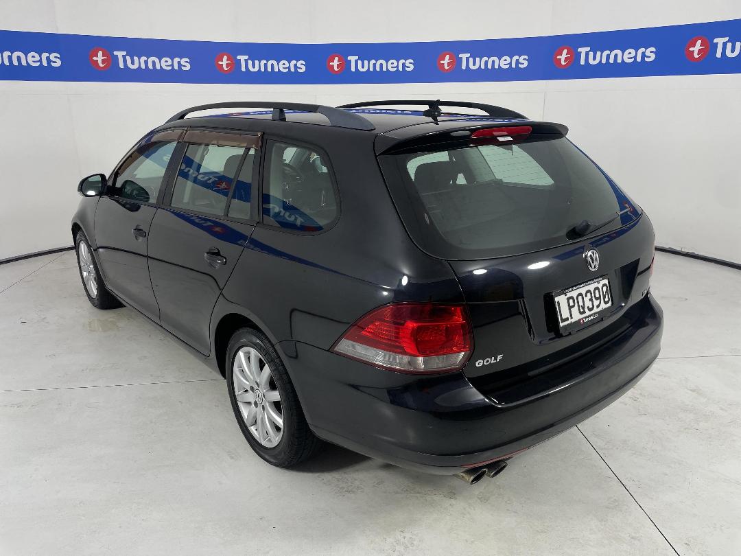 Photo '5' of Volkswagen Golf Photo '5' of Volkswagen Golf