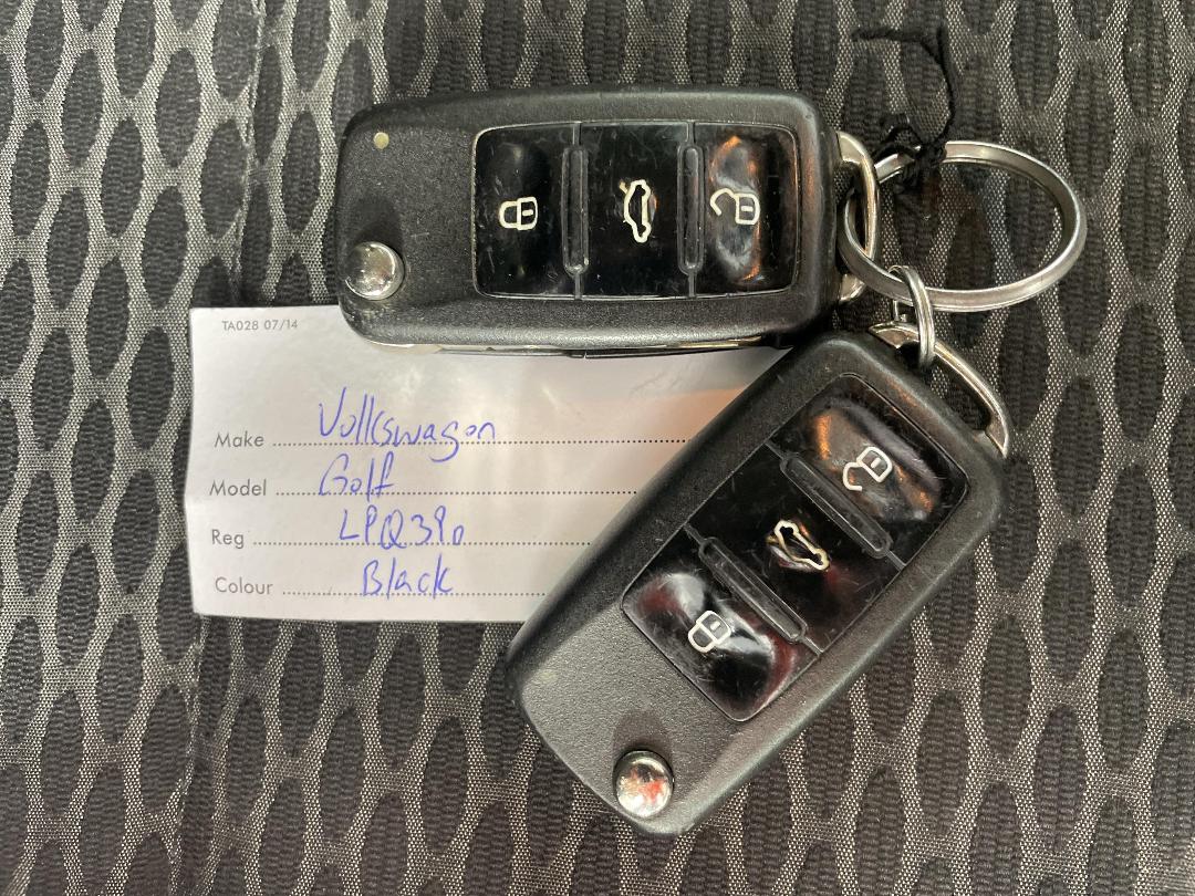 Photo '22' of Volkswagen Golf Photo '22' of Volkswagen Golf