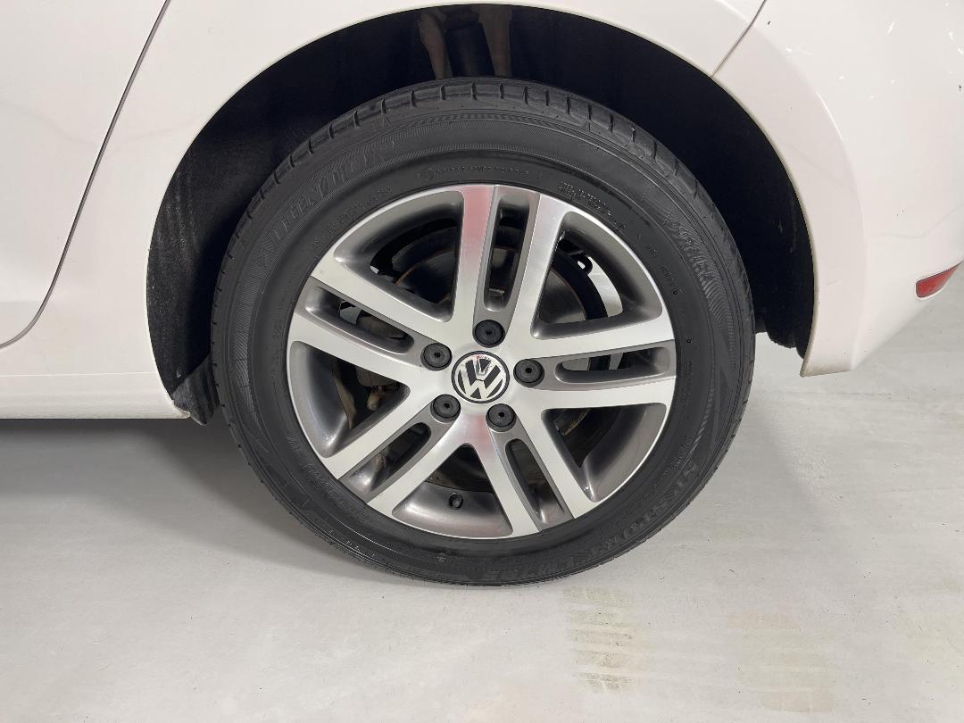 Photo '11' of Volkswagen Golf Photo '11' of Volkswagen Golf