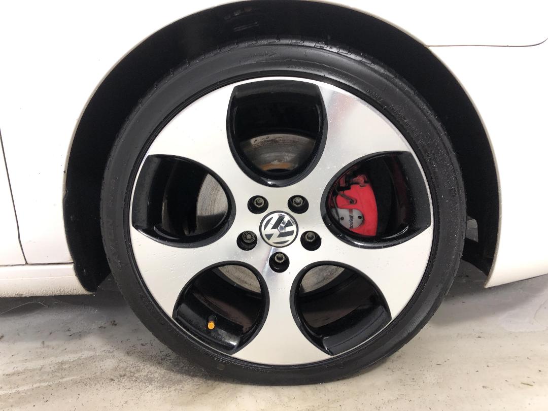 Photo '9' of Volkswagen Golf