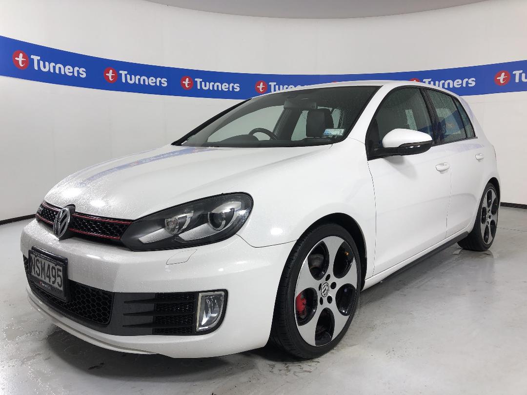 Photo '4' of Volkswagen Golf