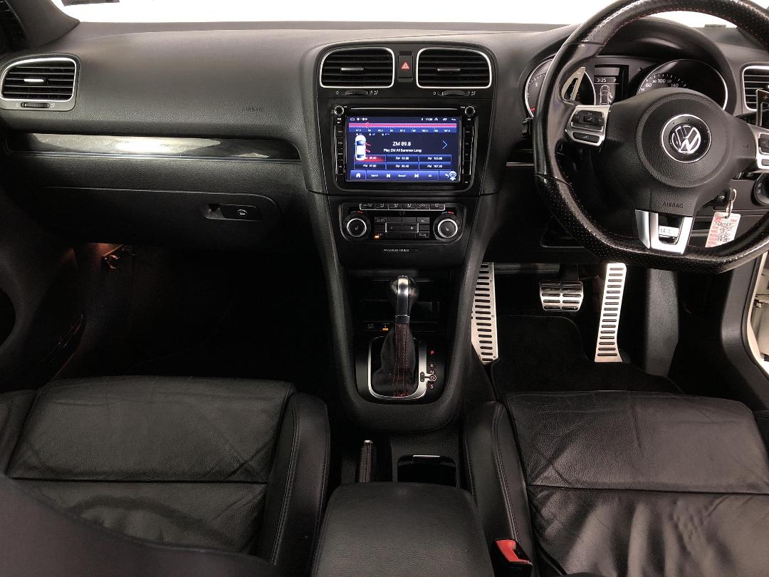 Photo '17' of Volkswagen Golf