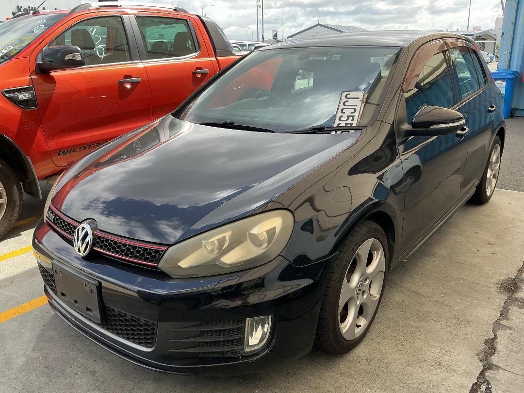 Photo '3' of Volkswagen Golf