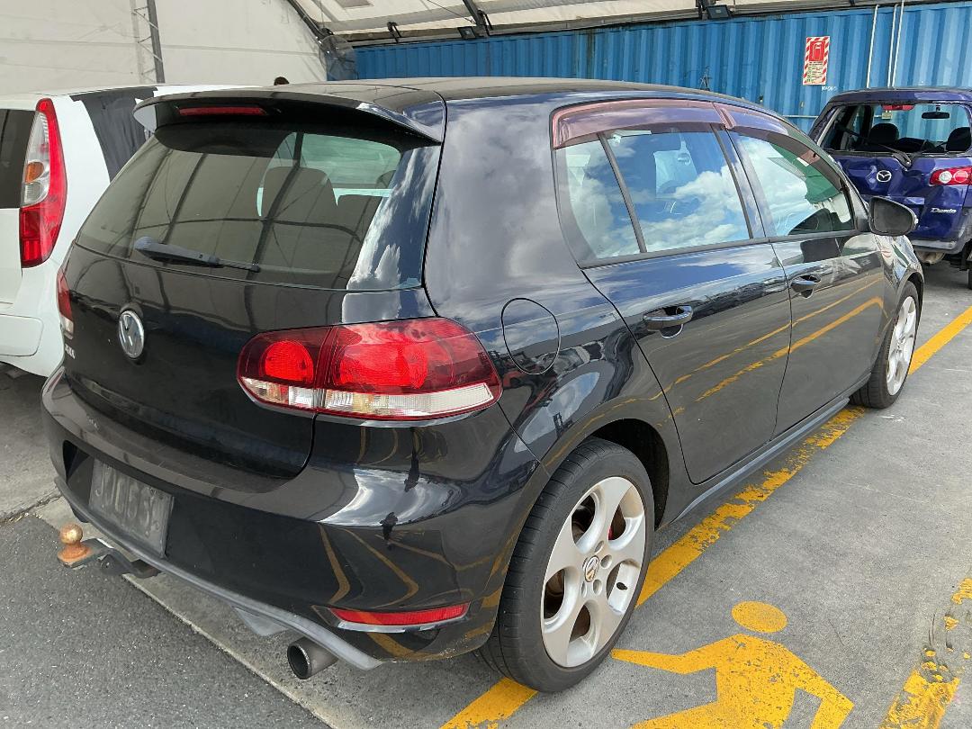 Photo '7' of Volkswagen Golf