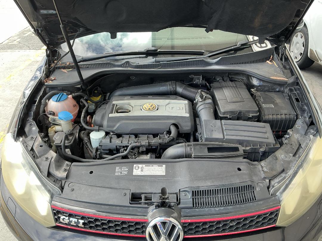 Photo '14' of Volkswagen Golf
