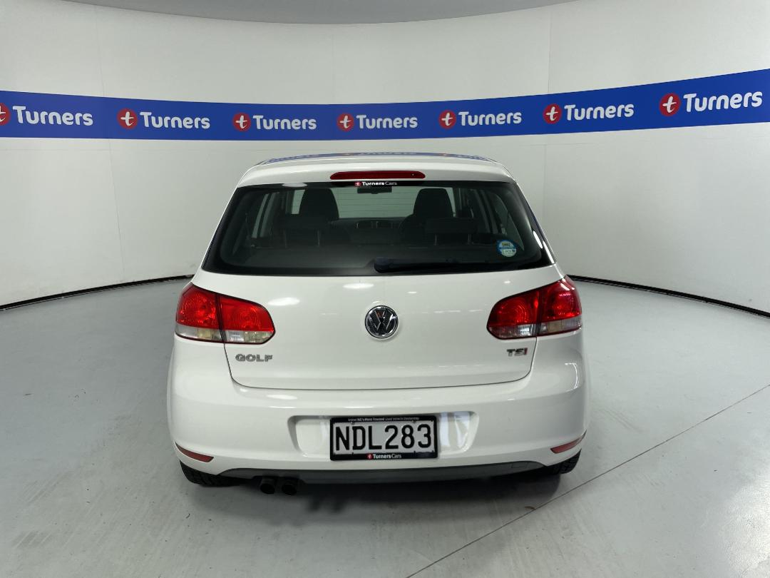 Photo '5' of Volkswagen Golf