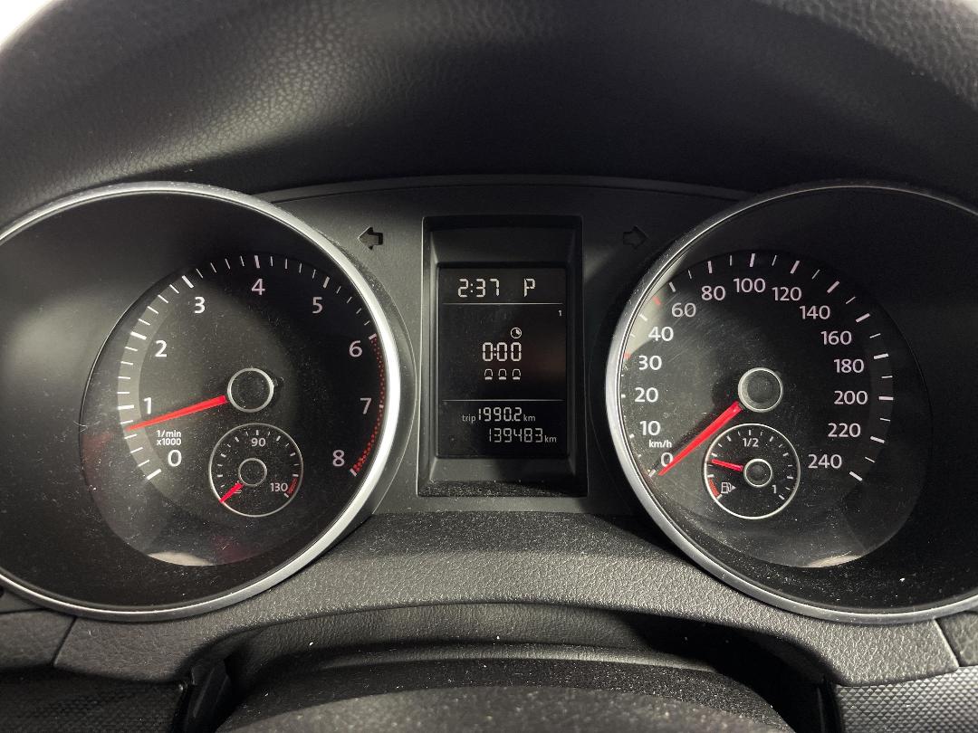 Photo '19' of Volkswagen Golf