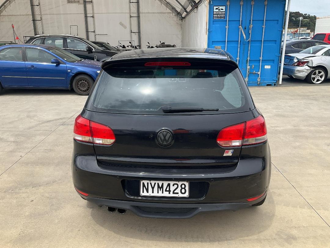 Photo '4' of Volkswagen Golf TSI 118KW