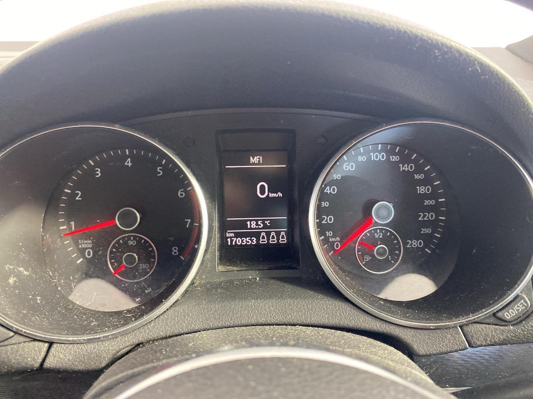 Photo '21' of Volkswagen Golf Photo '21' of Volkswagen Golf