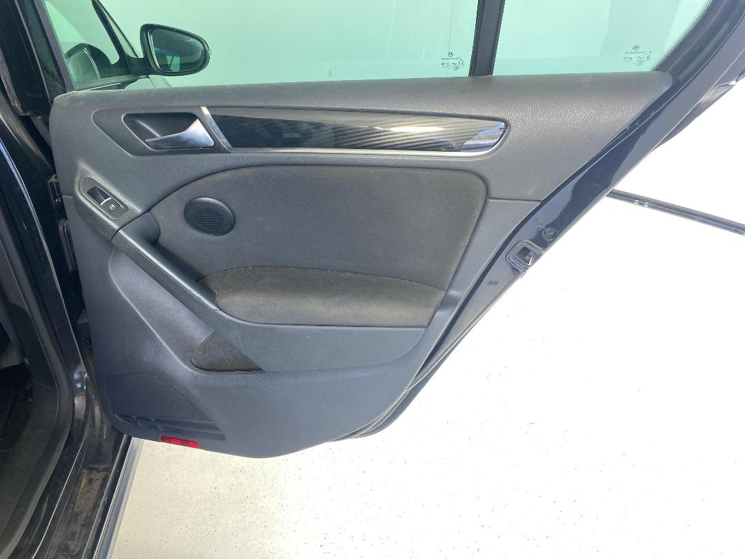 Photo '19' of Volkswagen Golf Photo '19' of Volkswagen Golf