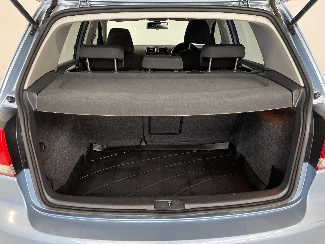 Photo '14' of Volkswagen Golf Photo '14' of Volkswagen Golf