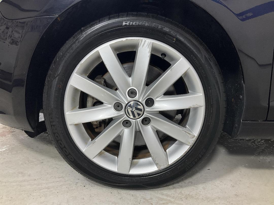 Photo '10' of Volkswagen Golf Photo '10' of Volkswagen Golf