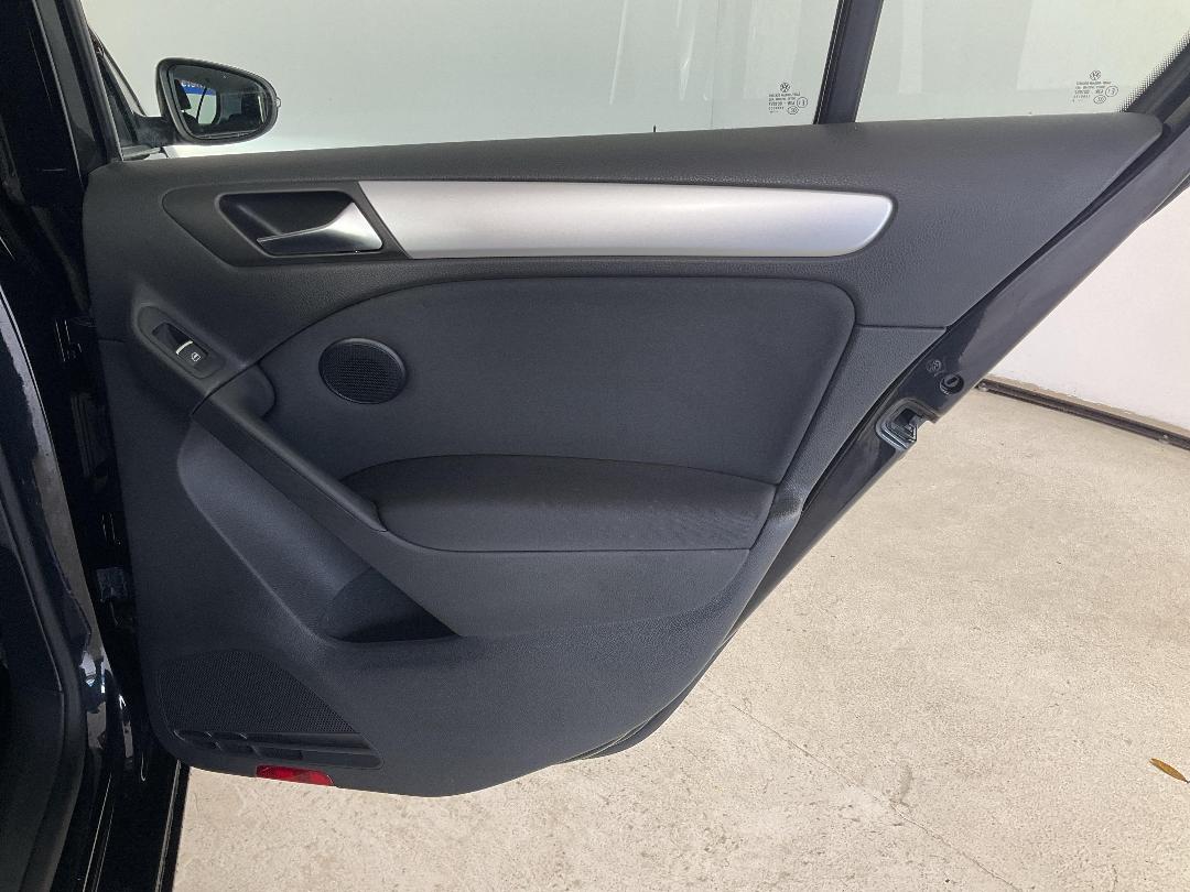 Photo '19' of Volkswagen Golf Photo '19' of Volkswagen Golf