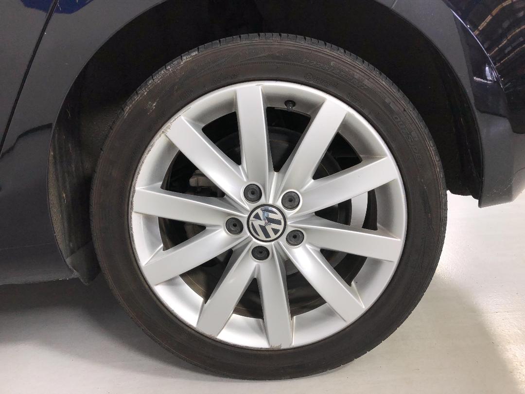 Photo '11' of Volkswagen Golf