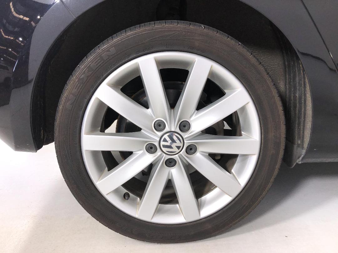 Photo '12' of Volkswagen Golf