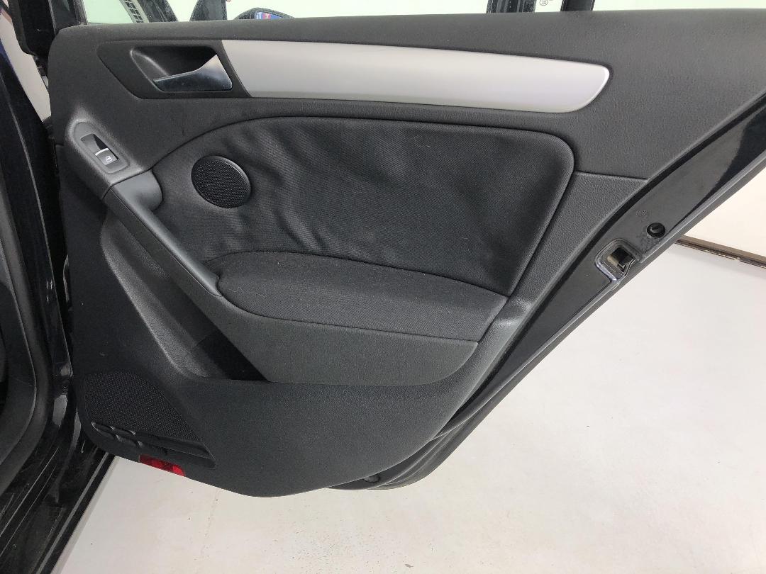 Photo '19' of Volkswagen Golf