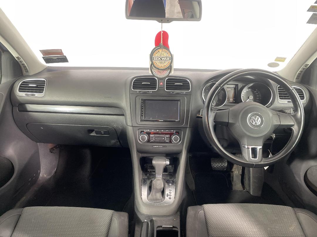 Photo '17' of Volkswagen Golf