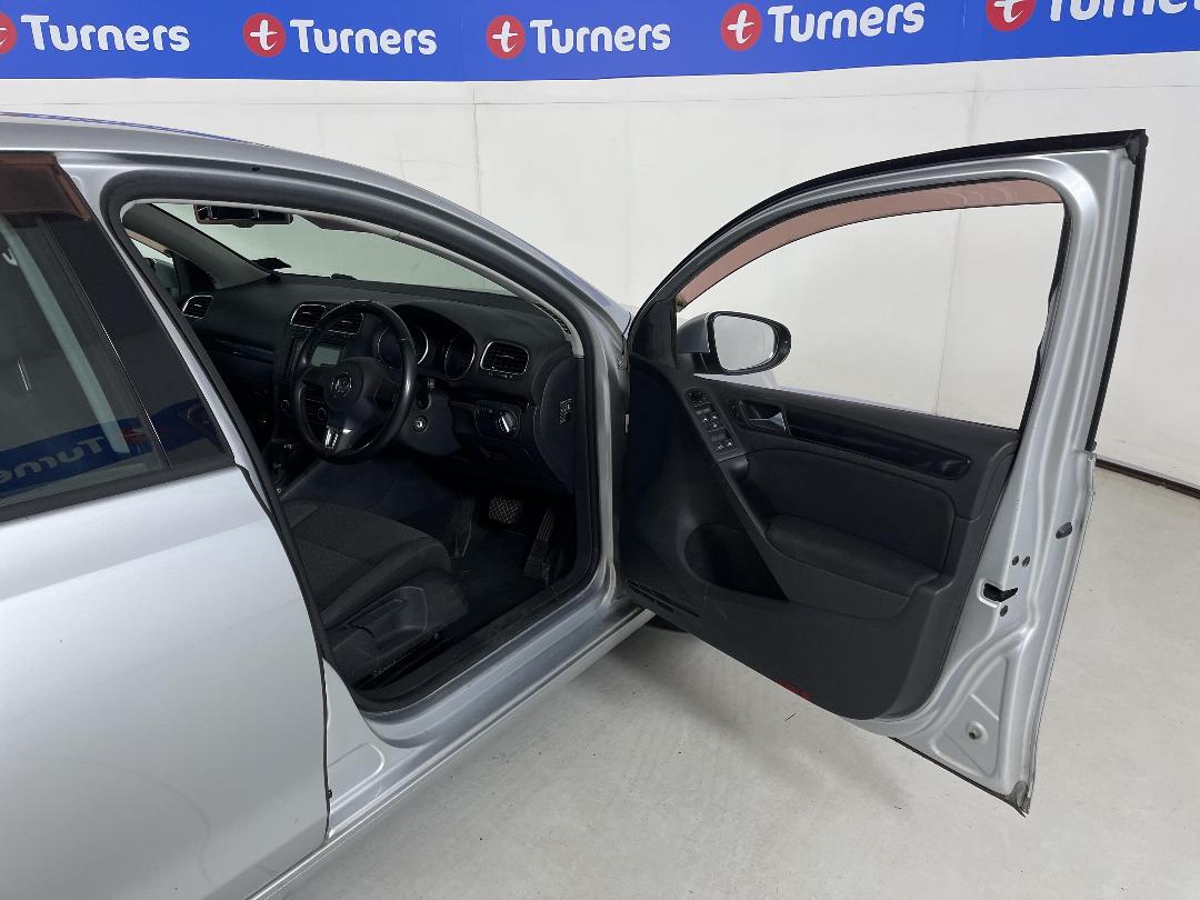 Photo '13' of Volkswagen Golf 1.4