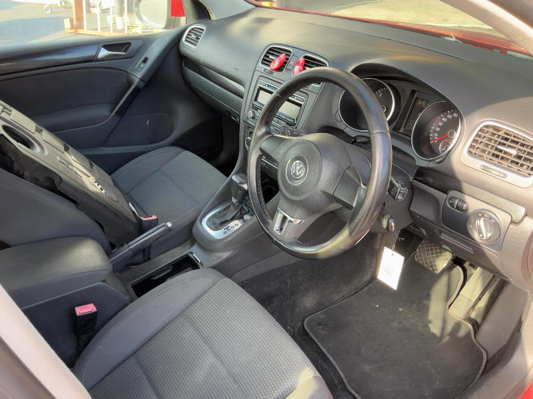 Photo '14' of Volkswagen Golf TDI 77KW Photo '14' of Volkswagen Golf TDI 77KW