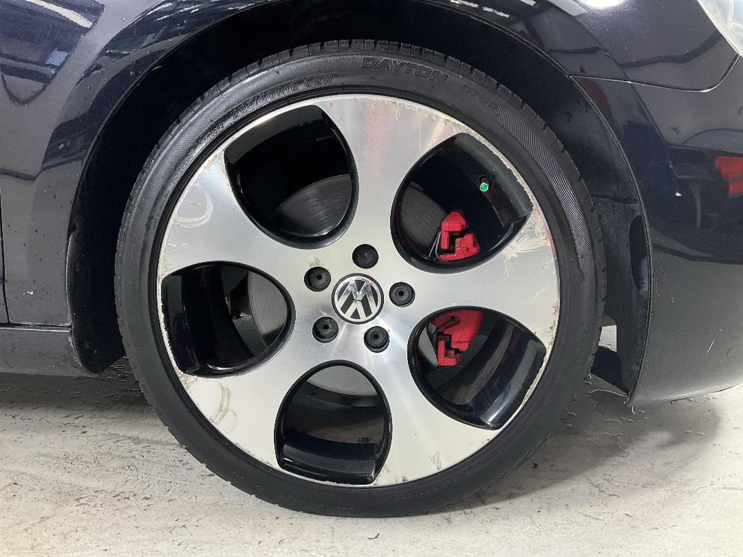 Photo '9' of Volkswagen Golf Photo '9' of Volkswagen Golf