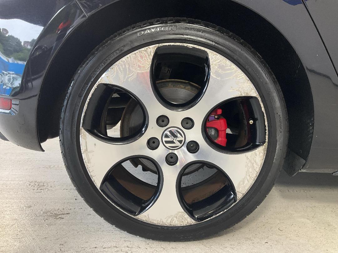 Photo '12' of Volkswagen Golf Photo '12' of Volkswagen Golf