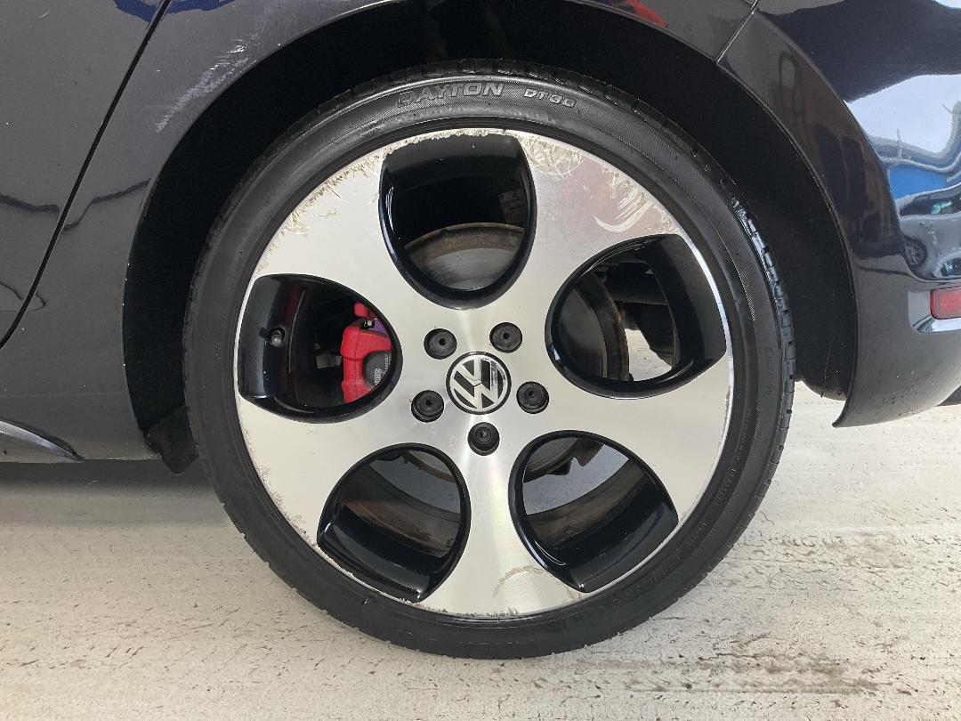 Photo '11' of Volkswagen Golf Photo '11' of Volkswagen Golf