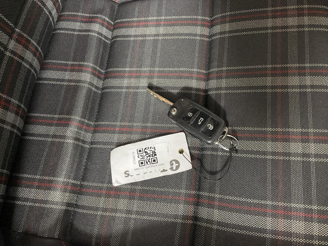 Photo '22' of Volkswagen Golf Photo '22' of Volkswagen Golf