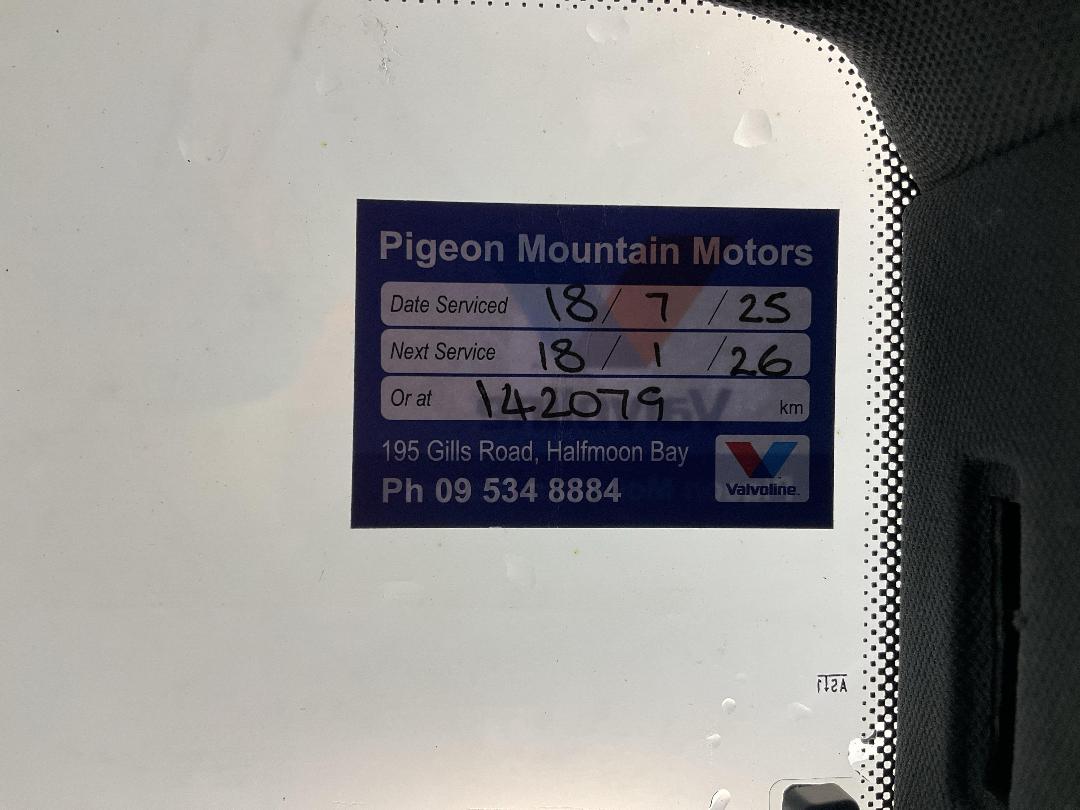 Photo '24' of Volkswagen Golf Photo '24' of Volkswagen Golf