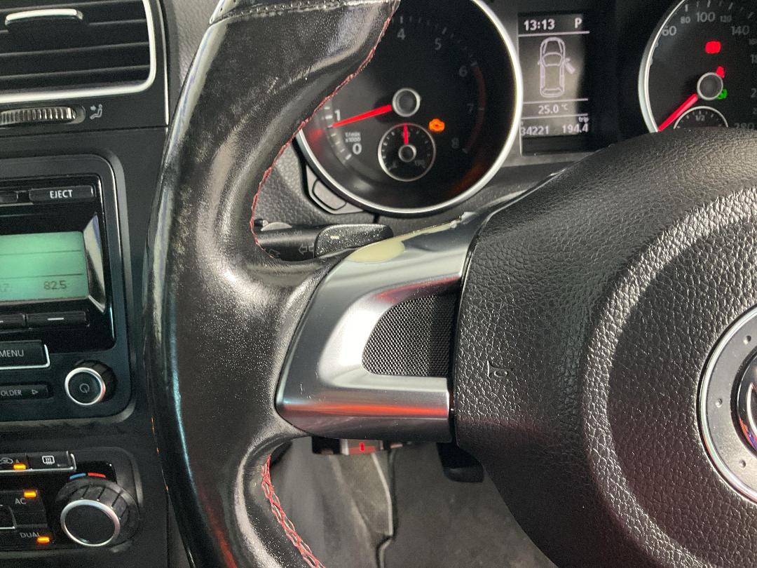 Photo '26' of Volkswagen Golf Photo '26' of Volkswagen Golf