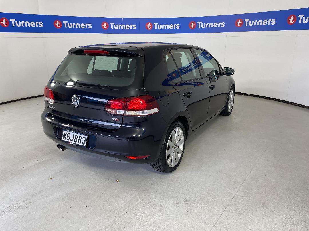 Photo '7' of Volkswagen Golf Photo '7' of Volkswagen Golf